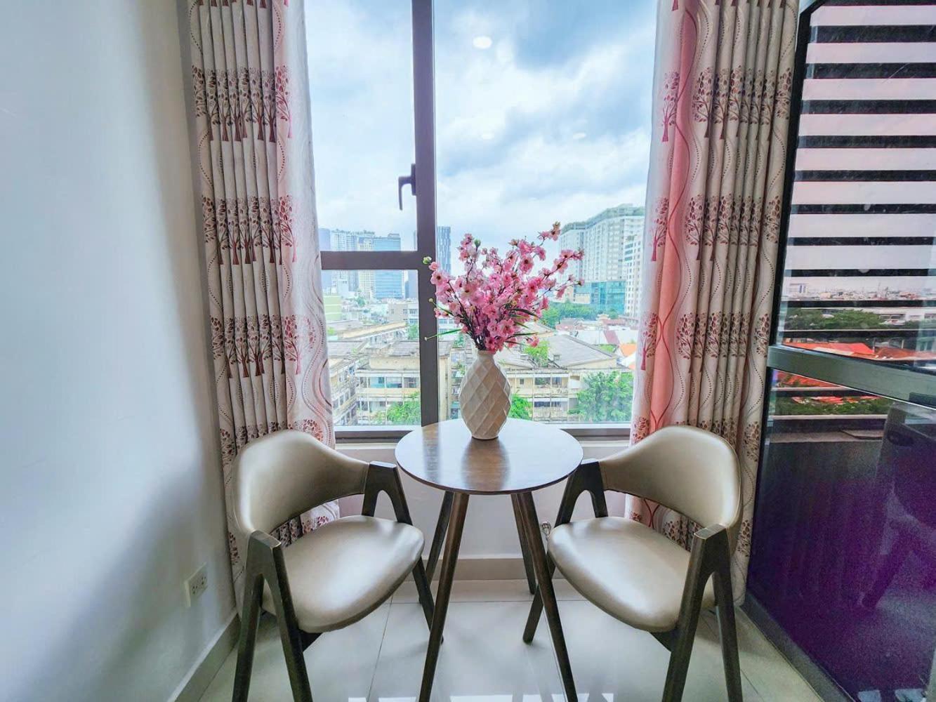 Monday Premium Aparts - Highclass Building And Central Spot Ho Chi Minh City Exterior photo